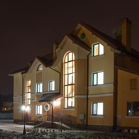 Hotel Alekselena Malekhuv Exterior foto